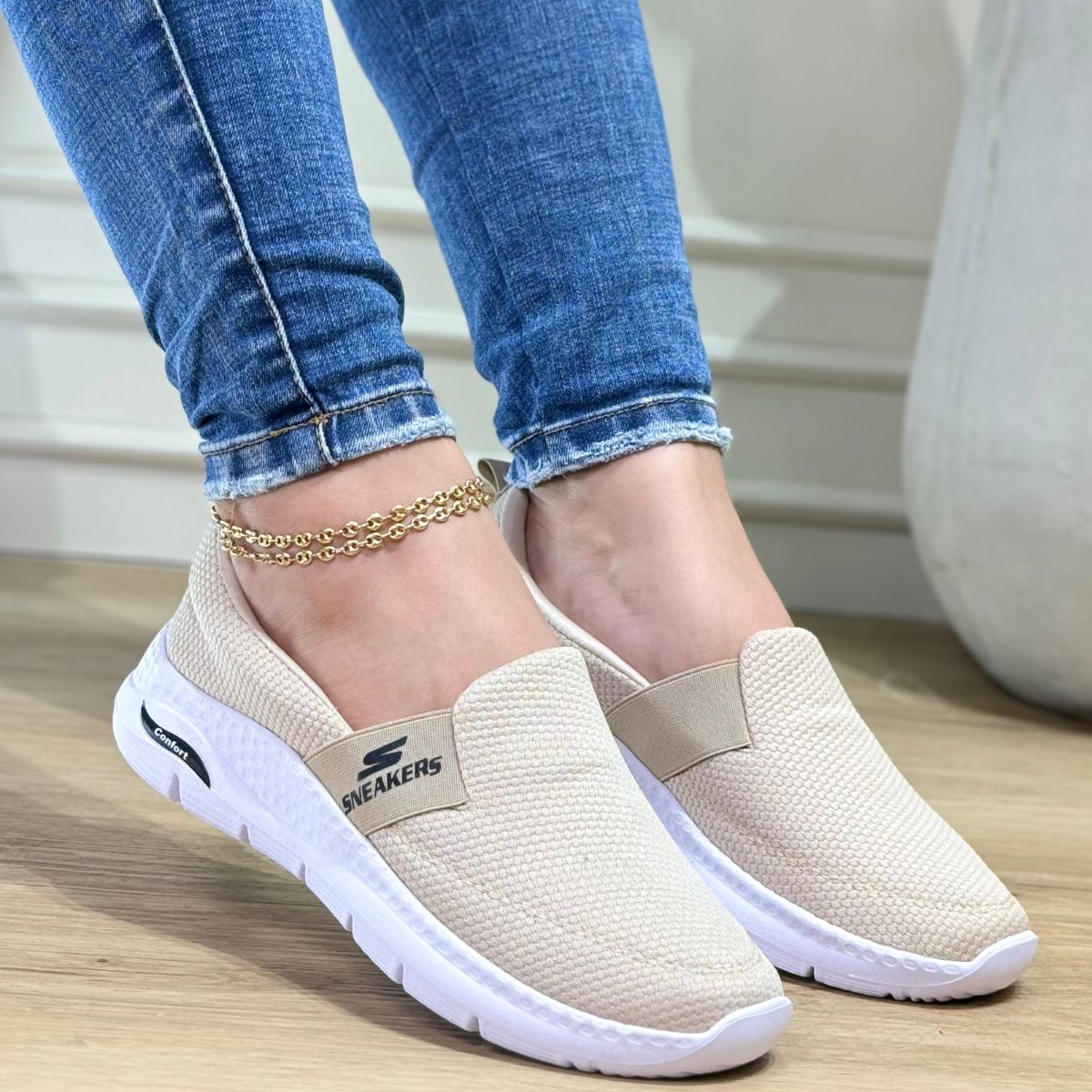 NV Sneakers